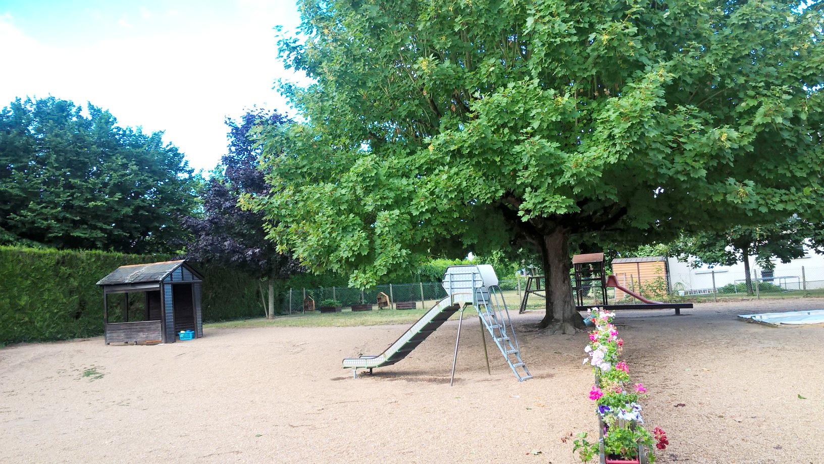 École de Parçay-les-Pins